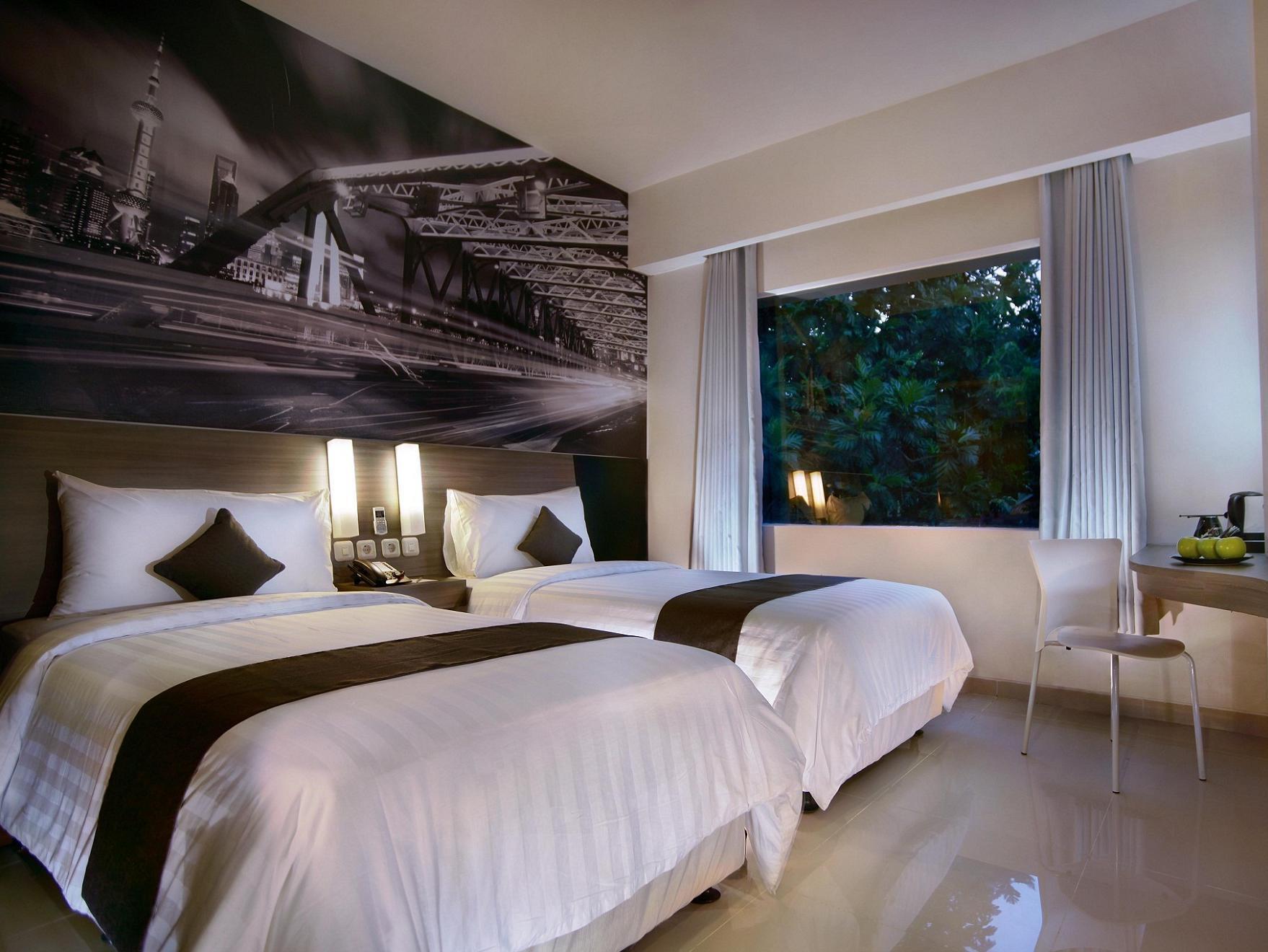 Hotel Neo Candi Simpang Lima - Semarang By Aston Exterior foto